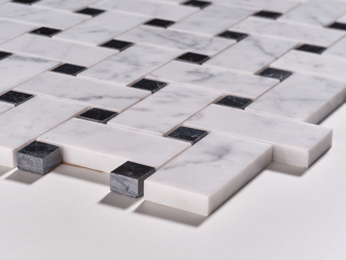 mosaico-panama-bianco-carrara-nero-marquina-lucido-prospettiva